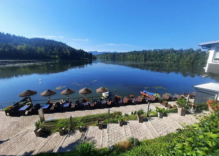 Gostisce Jezero
