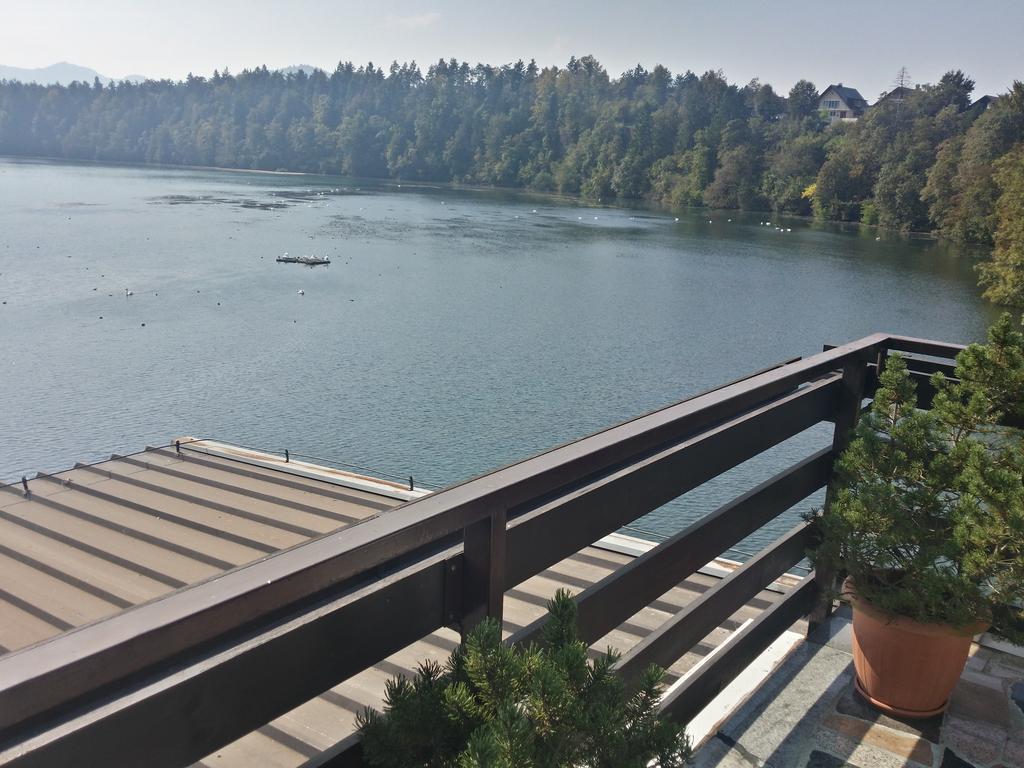 Gostisce Jezero